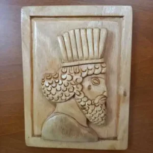 تندیس سرباز هخامنش چوبی منبت کاری